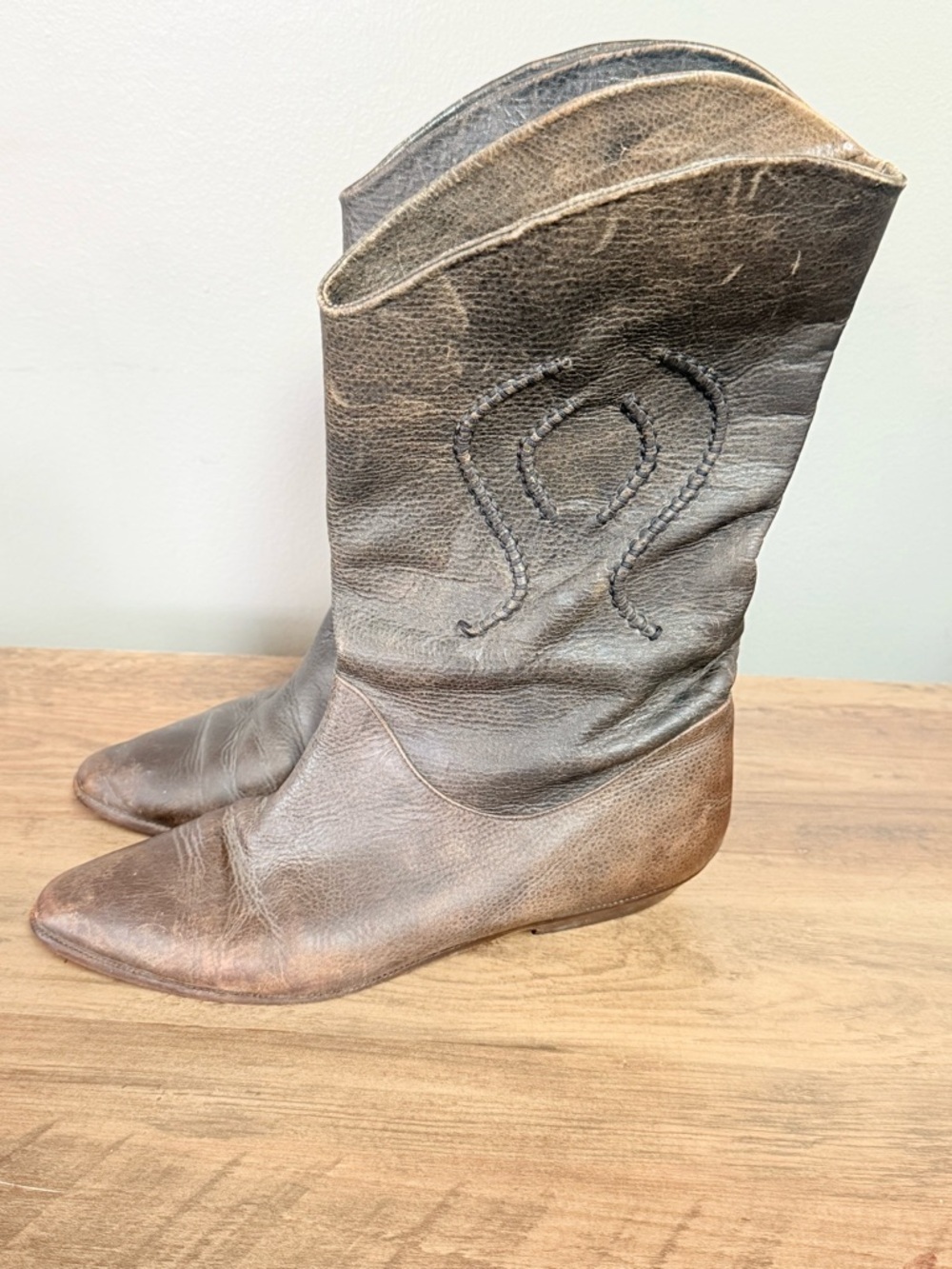 Vintage Leather Boot Women’s Style Cowboy Made In Italy Size 8 B - Picture 2 of 8